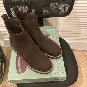 NEW Never Worn 
Kensie Woman’s Dark Brown Boots